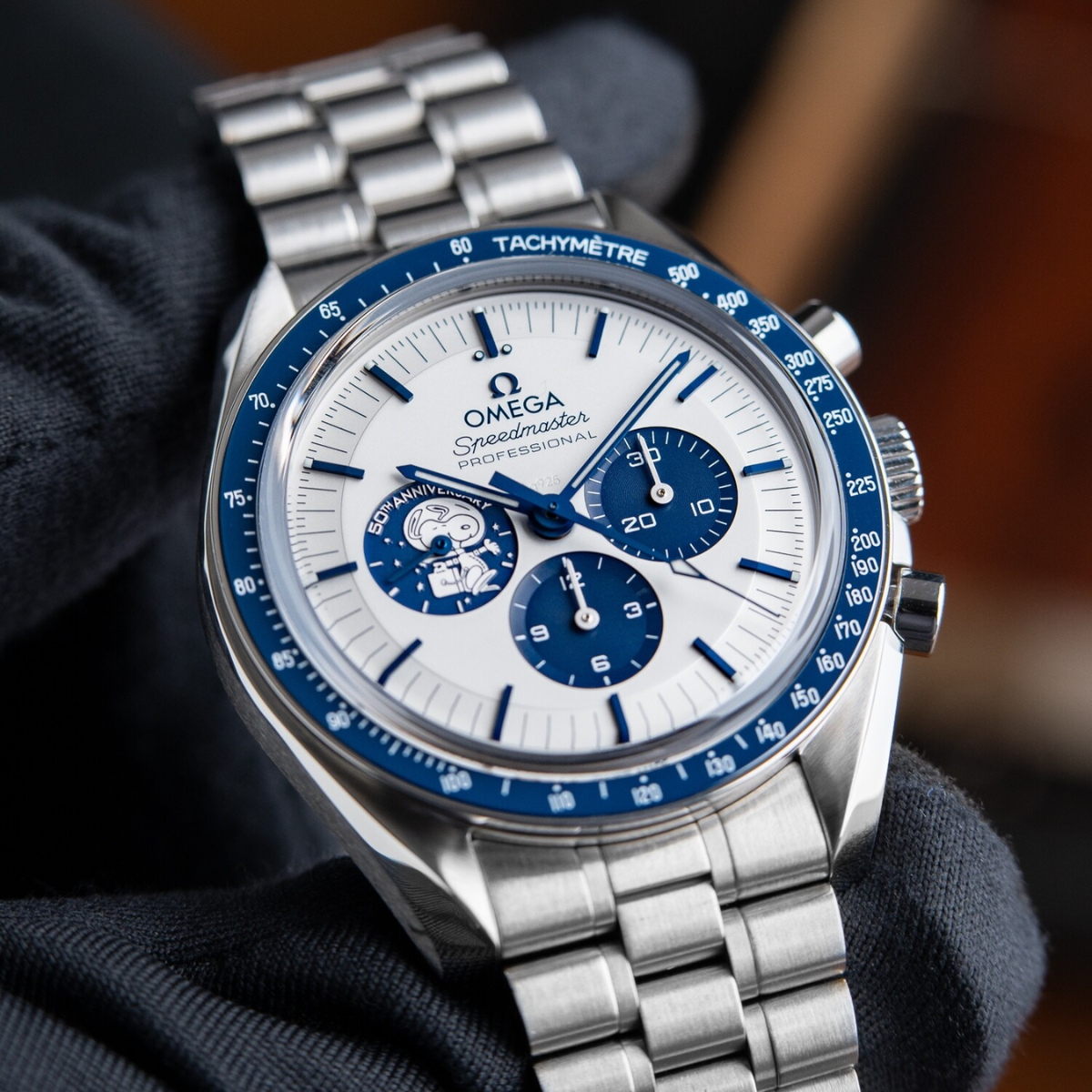Omega Speedmaster - Silver Snoopy