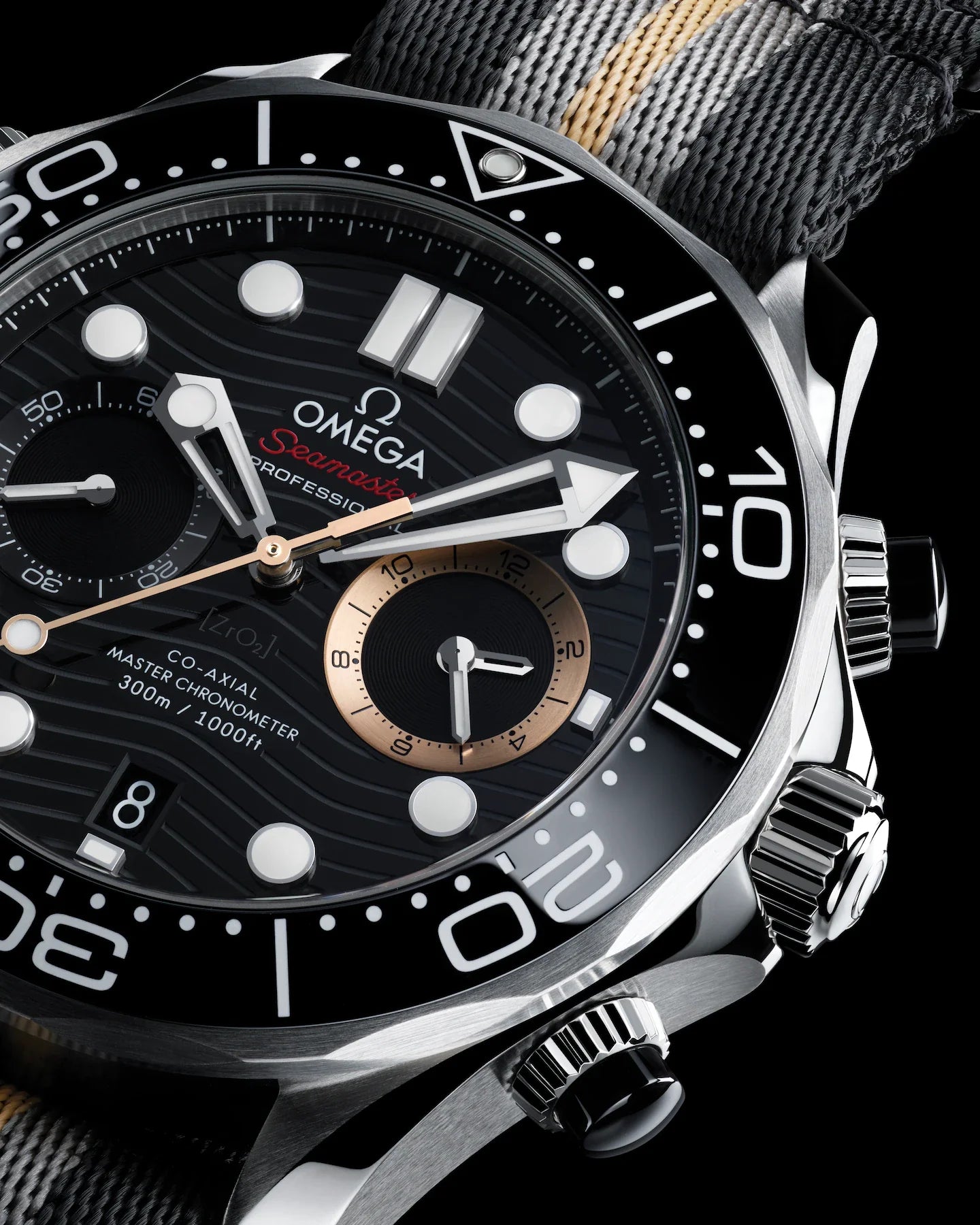 Seamaster Diver 300M 007 First Light